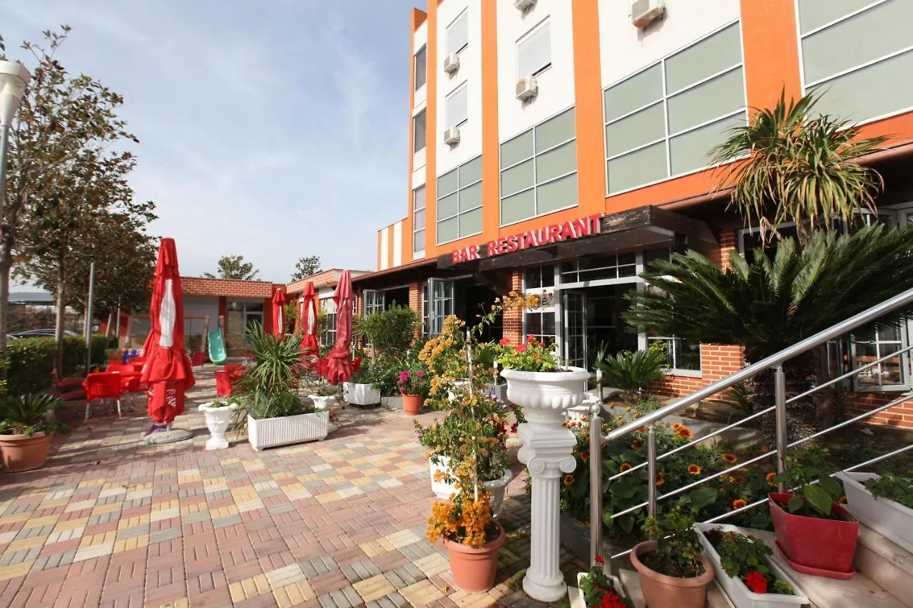 ***  Kompleksi Ergen Hotel Rrogozhine Albania