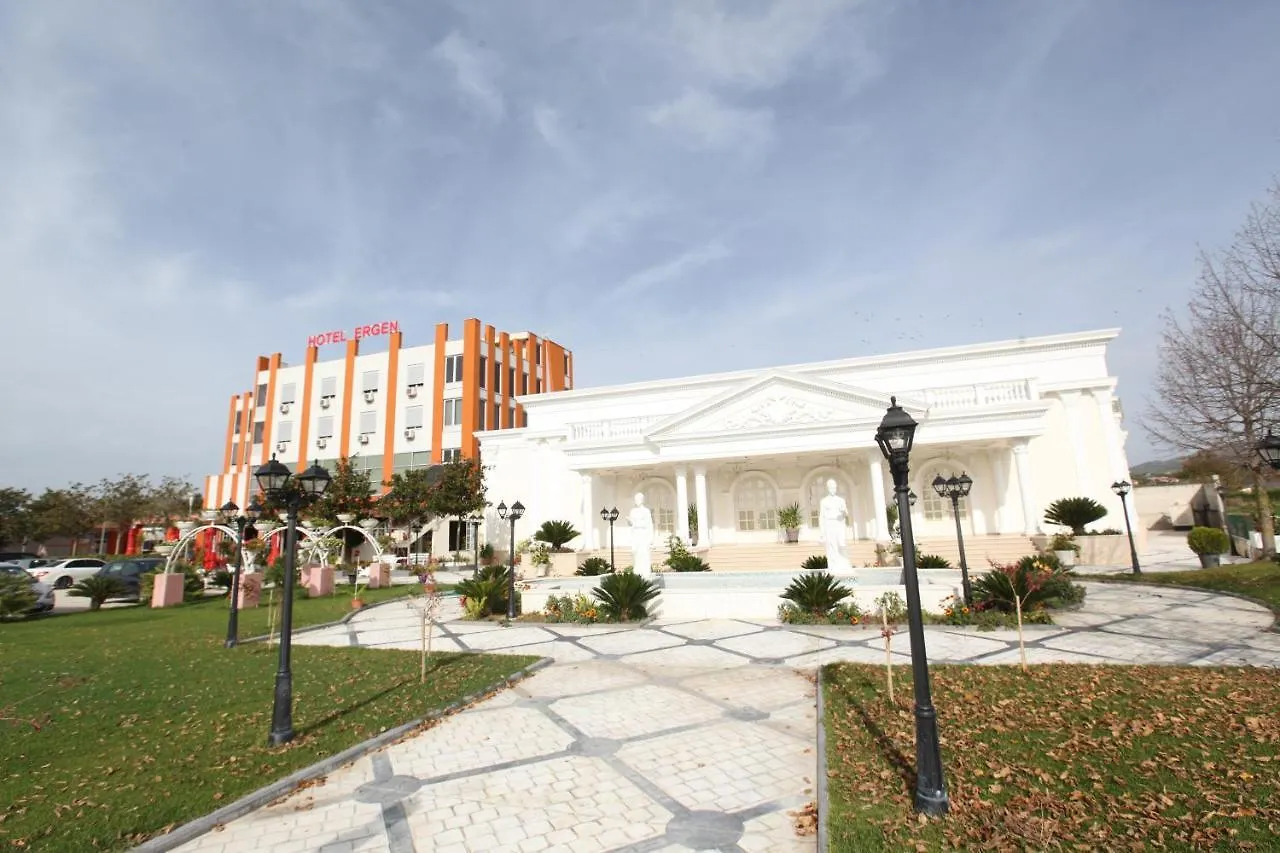 Kompleksi Ergen Hotel Rrogozhine