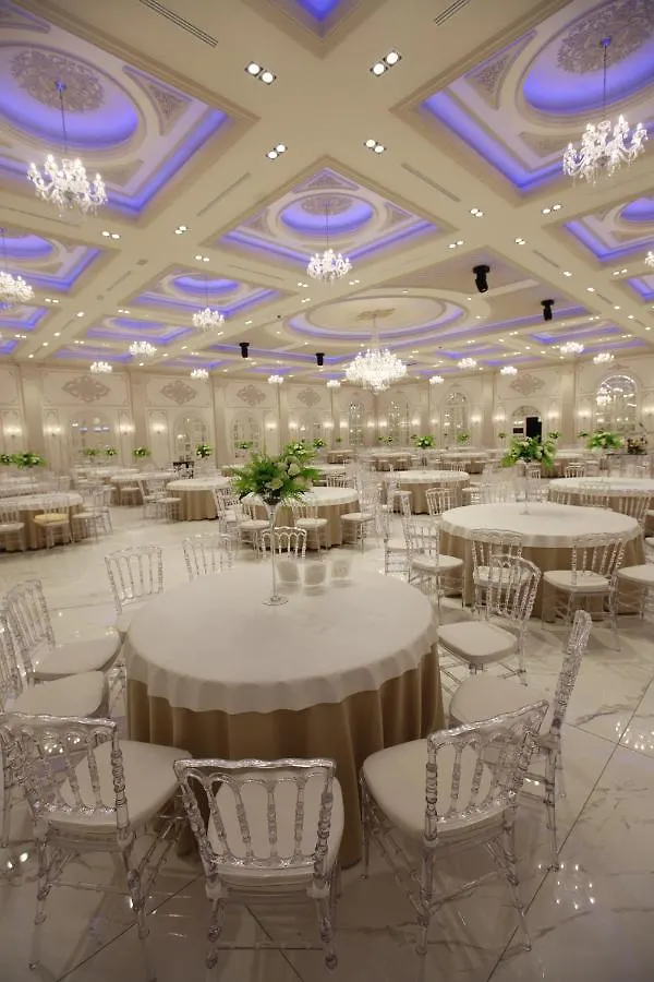 Kompleksi Ergen Hotel Rrogozhine